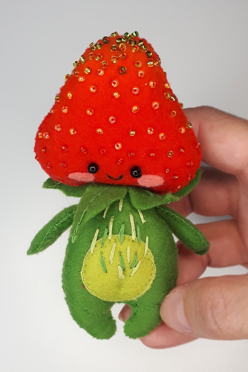 Felt Strawberry Sewing Pattern PDF | Handsewn Plush Toy Tutorial | Easy ...