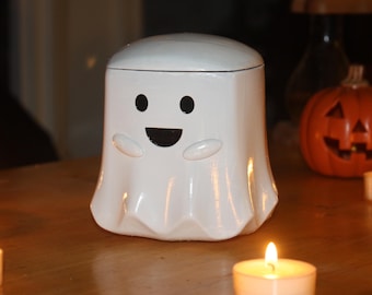 Deck et boîte de dés Happy Ghost : stockage Halloween TTRPG