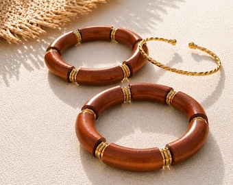 Bracelet élastique perles tube bois et doré