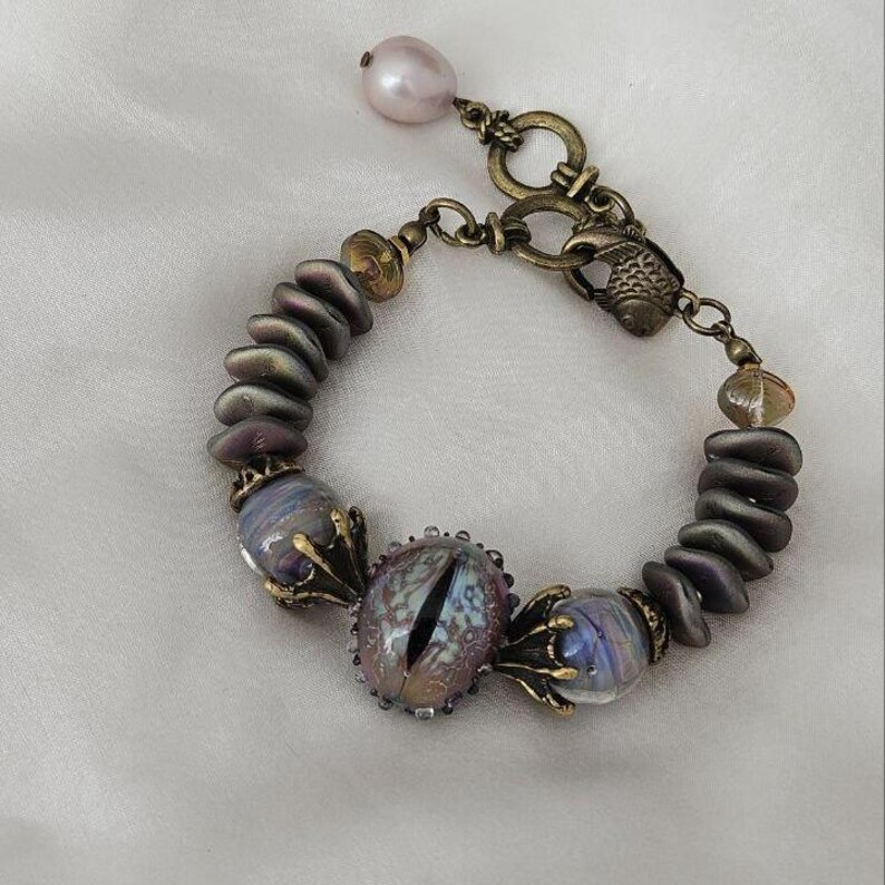 Handcrafted Gothic Snake Eye Bracelet - Artisan Lampwork Glass Fantasy Jewelry for Magic Lovers & Cosplay image 3