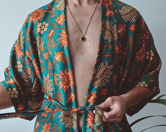 Blue Teal Orange Floral Silk Kimono Robe with Matching Shorts Set for Men, men’s festival tulum outfit, bohemian style luxury nightwear