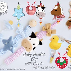 Puede incluir: Una colección de clips para chupetes de bebé con fundas, con varios diseños de animales y estrellas. Los clips incluyen una vaca, un caballo, un pato y una estrella, con patrones de baberos a juego. El texto dice "Baby Pacifier Clip with Cover".