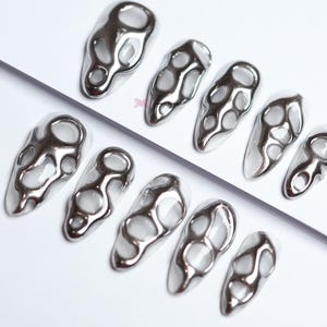Unhas Postiças Prateadas com Efeito Metalizado Líquido/Unhas Góticas/Unhas Cromadas/Unhas Postiças de Luxo/Unhas Y2K/Unhas Abstratas/Unhas de Aniversário #274 imagem 2