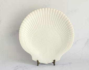 Vintage Wedgwood Etruria & Barlaston Large Shell Dinner Plate Dish