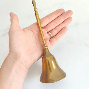 Vintage Brass Hand Bell bild 3