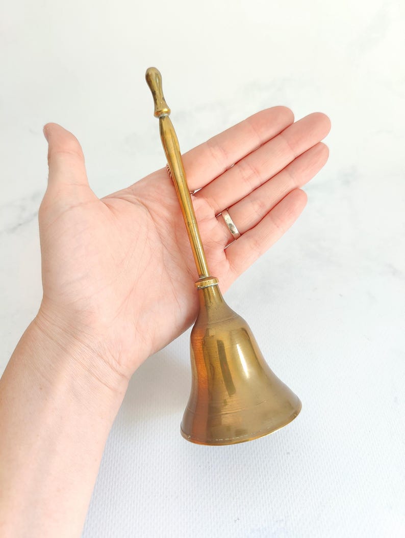 Vintage Brass Hand Bell bild 3