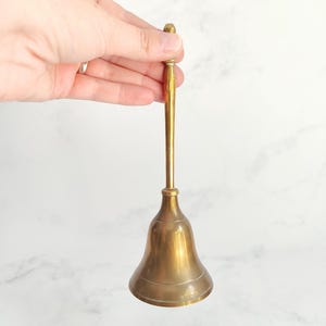 Vintage Brass Hand Bell bild 4