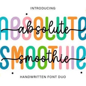 Peut inclure: Graphique coloré avec les mots "ABSOLUTE SMOOTHIE" en grandes lettres arrondies, avec un "absolute" et "smoothie" en cursive superposés. Le texte est de différentes couleurs, avec les mots "INTRODUCING" et "HANDWRITTEN FONT DUO" en dessous.
