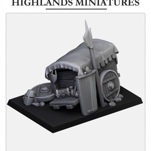 Highland Miniatures Broken Cart Filler