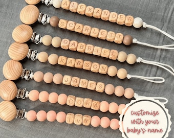 Clip de chupete personalizado con nombre del bebé / Clip de chupete de bebé personalizado / Regalo de bebé personalizado / Cadena ficticia de madera / Regalo de baby shower para recién nacido