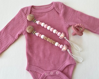 Customized Unicorn & Rainbow Pacifier Clip | Custom Baby Name Pacifier Clip | Baby Gift | Baby Shower Gift for Girl | Unicorn Baby Gift