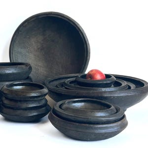 Kânâh bowl in smoked clay, Abron crafts | Ivory Coast | Ø 15-17 cm diameter | Raw bowl | African bowl image 7