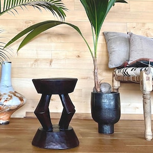 Bambara wooden stool - Side table