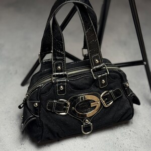 レディース archive 00s y2k GUESS bag buckle black