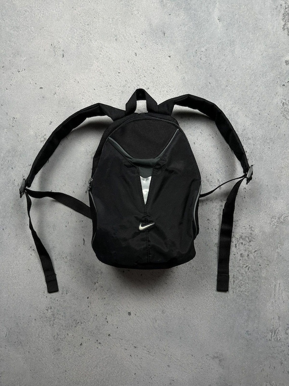 バッグ 90's OLD NIKE black gimmick backpack y2k vintage 90s nike backpack y2k rare | eBay
