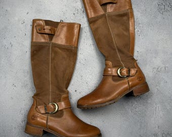 Botas de montar Timberland de cuero marrón y ante con hebilla alta