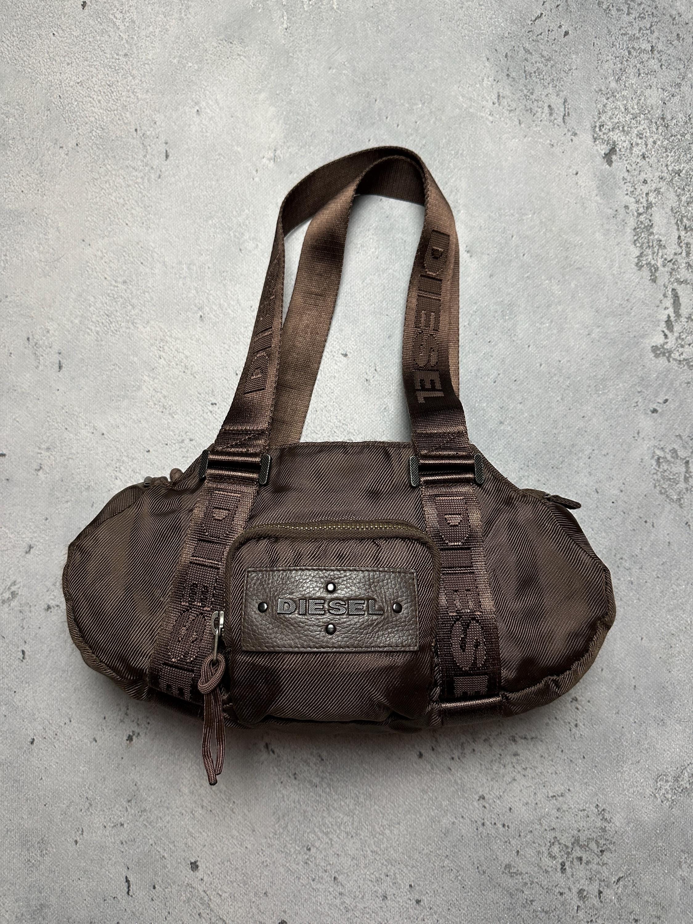 バッグ Vintage cross bag y2k archive 00s opium Vintage cross bag y2k archive 00s opium - メルカリ