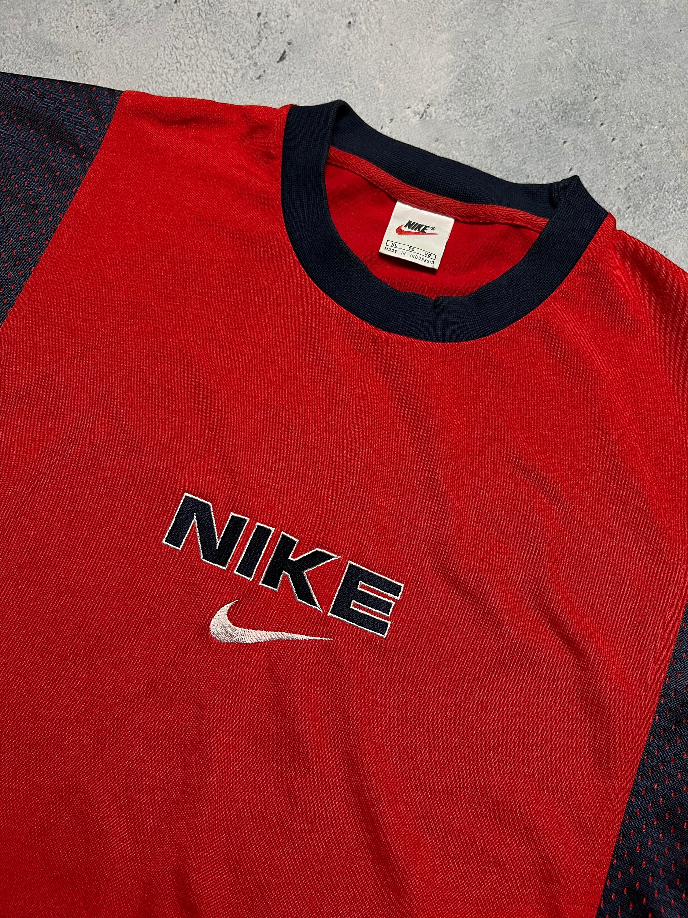 90s ヴィンテージ　 インテル・ミラノ Nike シャツ Vintage 90s Nike Mesh Soccer Jersey Shirt Size Youth XL Red Black