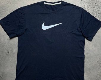 T-shirt Nike vintage des années 90 avec logo virgule central Nike T-shirt an 2000