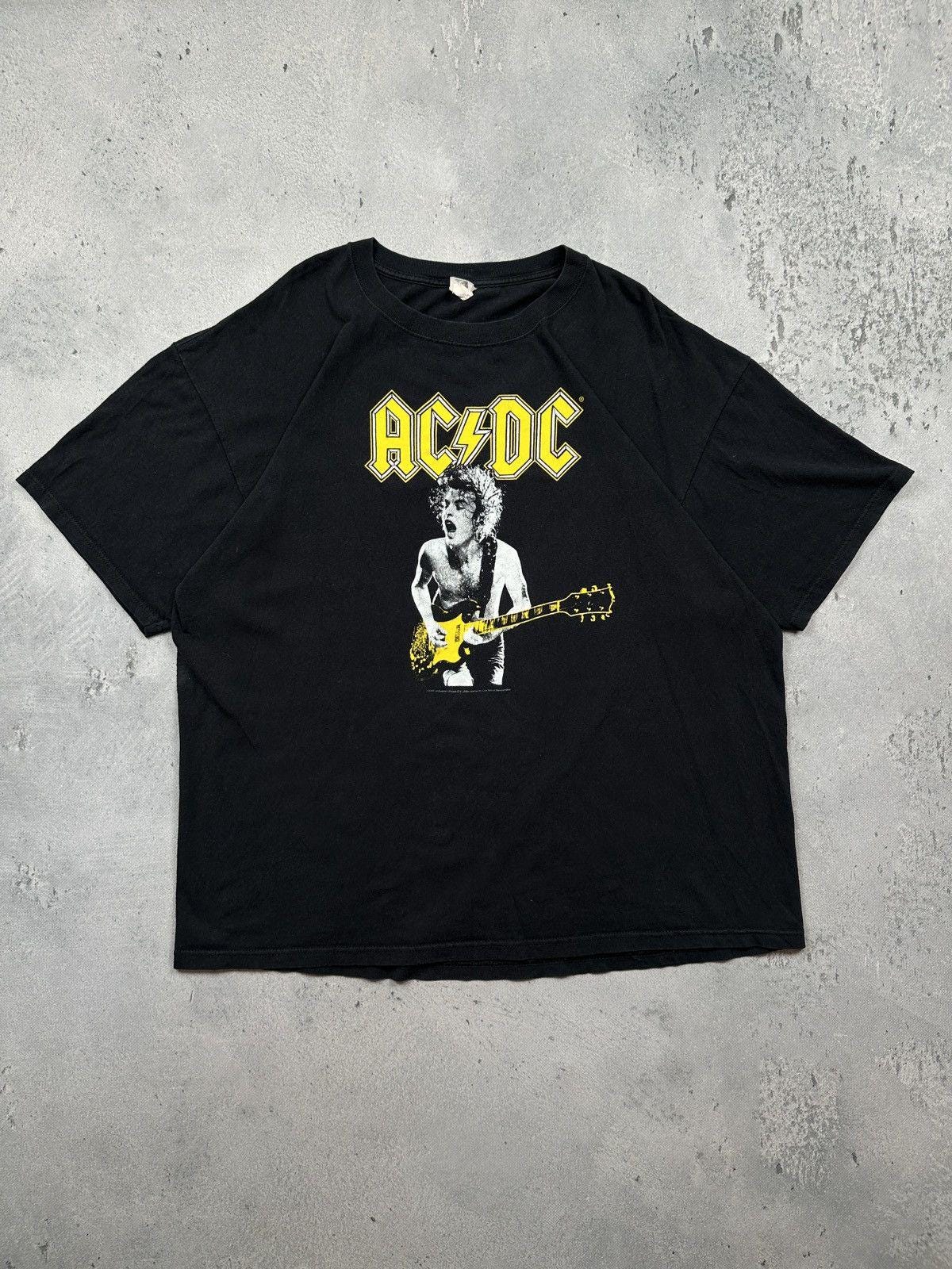 ヴィンテージ 2000年代 AC/DC アンガス・ヤング グラフィック バンド T