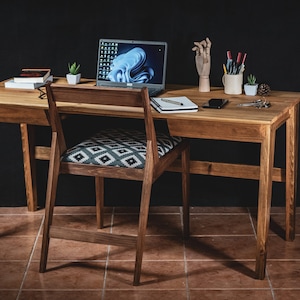 Holz Schreibtisch im nordischen Stil Bild 2