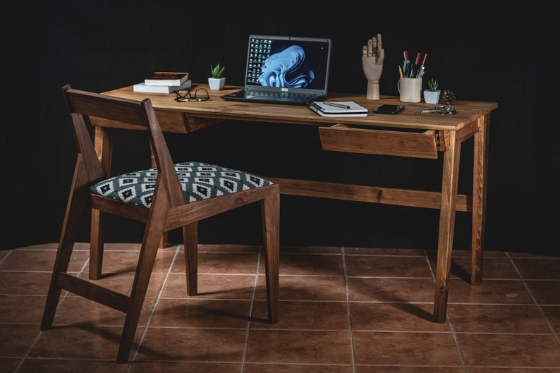 Holz Schreibtisch im nordischen Stil Bild 1