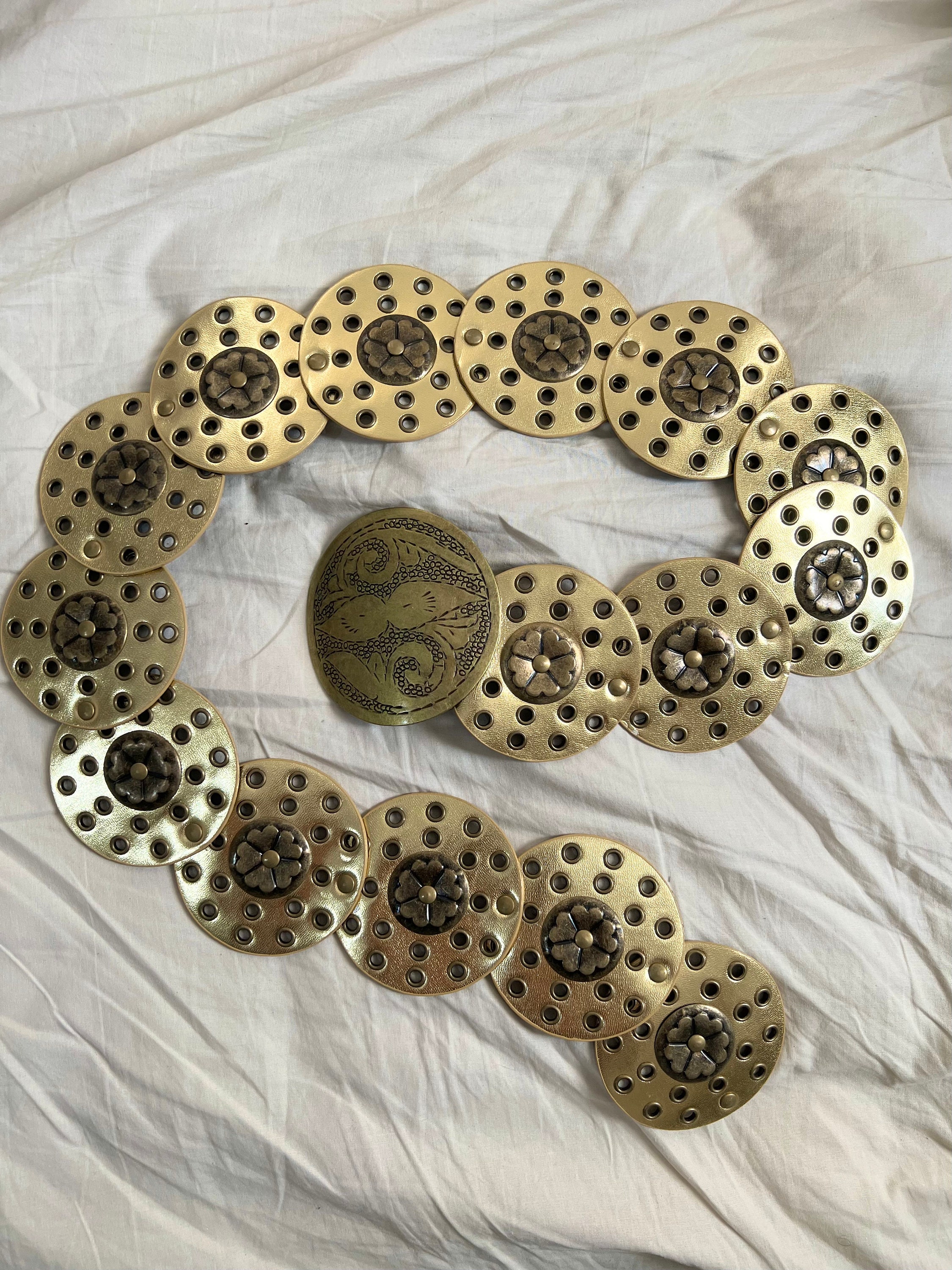 Y2K Vintage Concho Disc Belt W40 main image 1