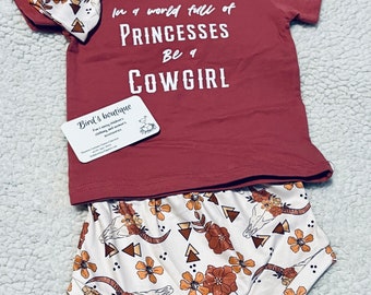 World full of princess’s be a cowgirl 3 piece set