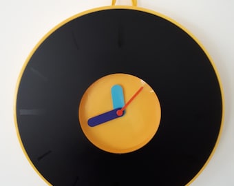 MarilynsVintageNL- IKEA PLADDRA Wall Clock- Large Ø 35 cm / 13.8'' Plastic Yellow & Black Wall Clock- Memphis Milano Style- Chenya Ke- 1990s