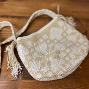 Wayuu Bag with gems, Handmade Bag, Original Wayuu Purse, Colombian Bag, Crossbody Bag, Crossbody Wayuu Bag, Wayuu Backpack Bag, Woman Bag.
