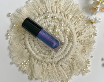 Iris Purple Shimmer Moisturizing Shiny Vegan Lip Gloss (cruelty-free)
