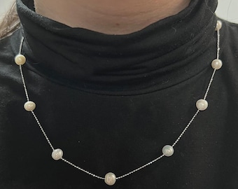 Dainty Natural Freshwater Pearl Necklace, Sterling Silver or Gold Chain Pearl ,Pearl Choker, Multiple Pearl, Wedding Necklaces, gift for her