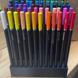 3D-geprinte 84 kleurpotlodenhouder