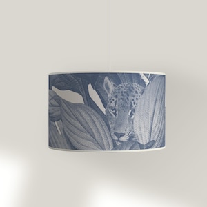 Jungle lampshade with leopard, Exotic and refined decor, nature interior decoration - Available as a lamp base or pendant.