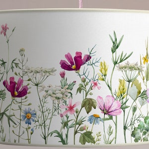 Lampshade for lamp or ceiling suspension Field flowers, wildflowers on white background Solvent-free vegetable-based inks afbeelding 2