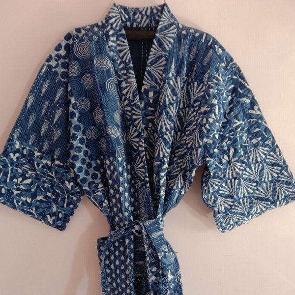 Peignoir en coton indien bleu Indigo fait à la main Kantha Kimono vêtements de nuit robe de nuit imprimé fleuri pur Patchwork fait à la main