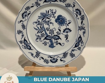 Vintage Blue Danube Dinner Plate: Blue Onion Design, Made in Japan