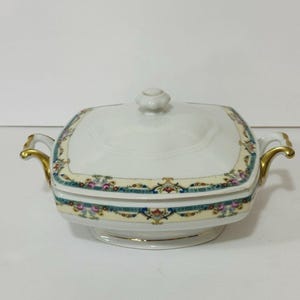 Victoria China Czechoslovakia VIT34 Covered Vegetable Dish Tureen Floral