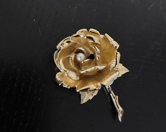 Marcel Boucher Rose Brooch - 1962-1965 - 5mm Cultured Pearl, Gold plated - 8371P Inventory Number, Rare Find Flower Pin Gold Signed