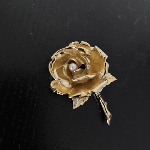 Marcel Boucher Rose Brooch - 1962-1965 - 5mm Cultured Pearl, Gold plated - 8371P Inventory Number, Rare Find Flower Pin Gold Signed