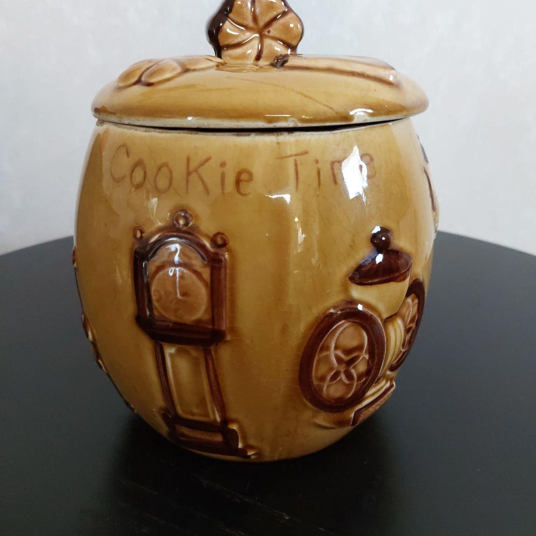 Vintage Cookie Time Cookie Jar 1940s Japan: Retro Farmhouse