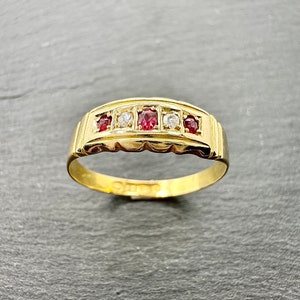 18Ct / 18K Genuine Antique Victorian Solid Gold Gypsy Ring with Natural Ruby and Diamond Stones • Size R UK / 8.5 US • Sharp Hallmarks