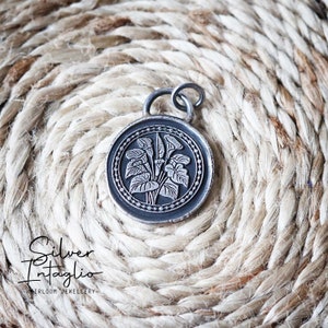 MONSTERA PENDANT, Wax Seal Pendant, Longevity Pendant, Good Fortune Pendant, Heirloom Pendant, Hand Crafted Jewellery