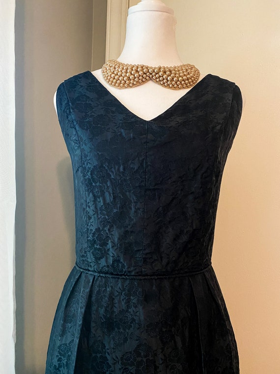 Vintage 50s Black Wiggle Dress Brocade Floral | G… - image 2