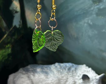 monstera leaf earrings