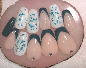 Green French with Dried Floral accents. Handmade Press-on nail set