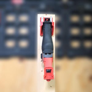 Milwaukee M18 Fuel Sawzall (2721-20, 2821-20, & 2822-20 One Key) Wall Mount