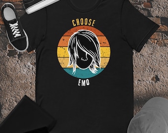 Wählen Sie Emo T-Shirt: Retro Style Graphic Tee