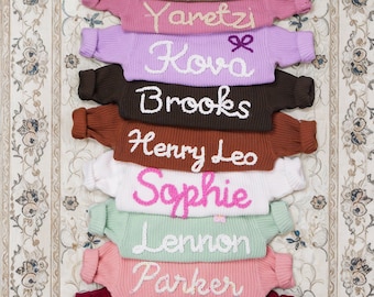 Personalisierter Baby Name Pullover, Individuell gestickter Kleinkind Pullover, gestrickter Baby Pullover, Baby Geburtstag Geschenk, Babyparty Geschenk, Neugeborenen Geschenk