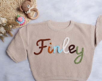 Niedliche maßgeschneiderte Baby-Namenspullover, personalisierte handgestickte Baby-Namenspullover, Baby-Jungen-Namensstrickjacke, Geschenk für Baby-Jungen